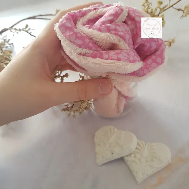 Rose et rêves dorés Lingettes, serviette visage, gants Fleur de lingettes Glenjade rose lot de 4